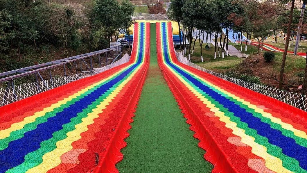 巨鹿彩虹滑梯
